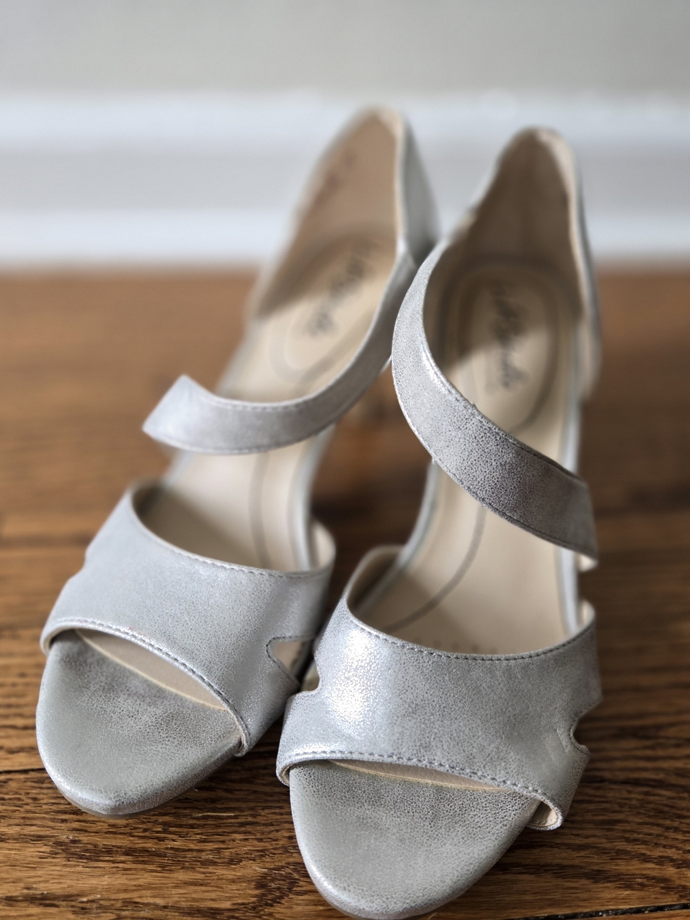Life Stride Silver Metallic Strappy Heels